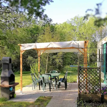 Chalé Mobile Dans Jardin à 4km De La